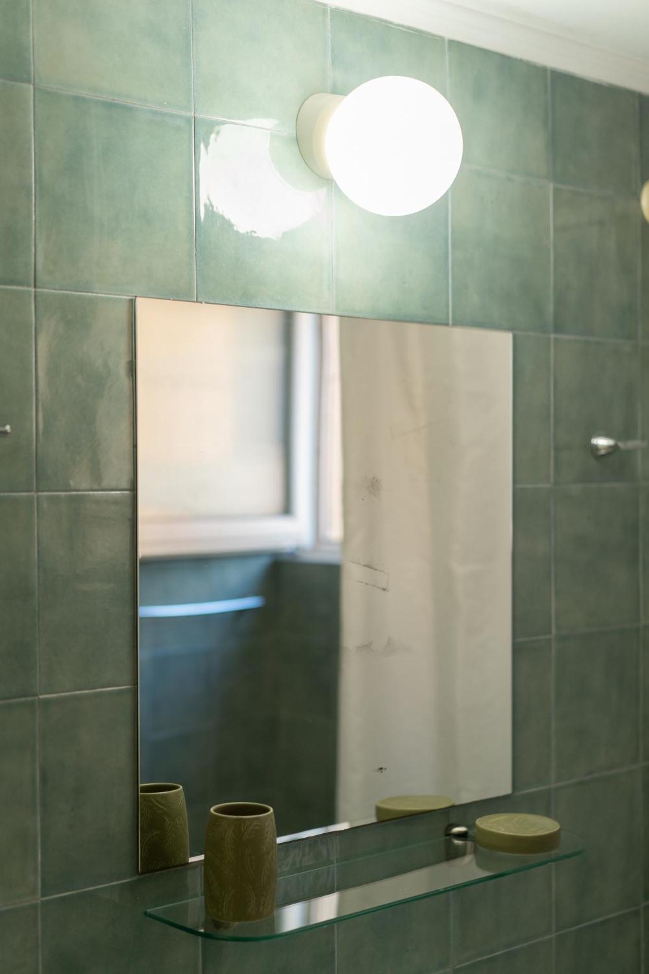 Central Mytilene City-View Apartment For 7 エクステリア 写真